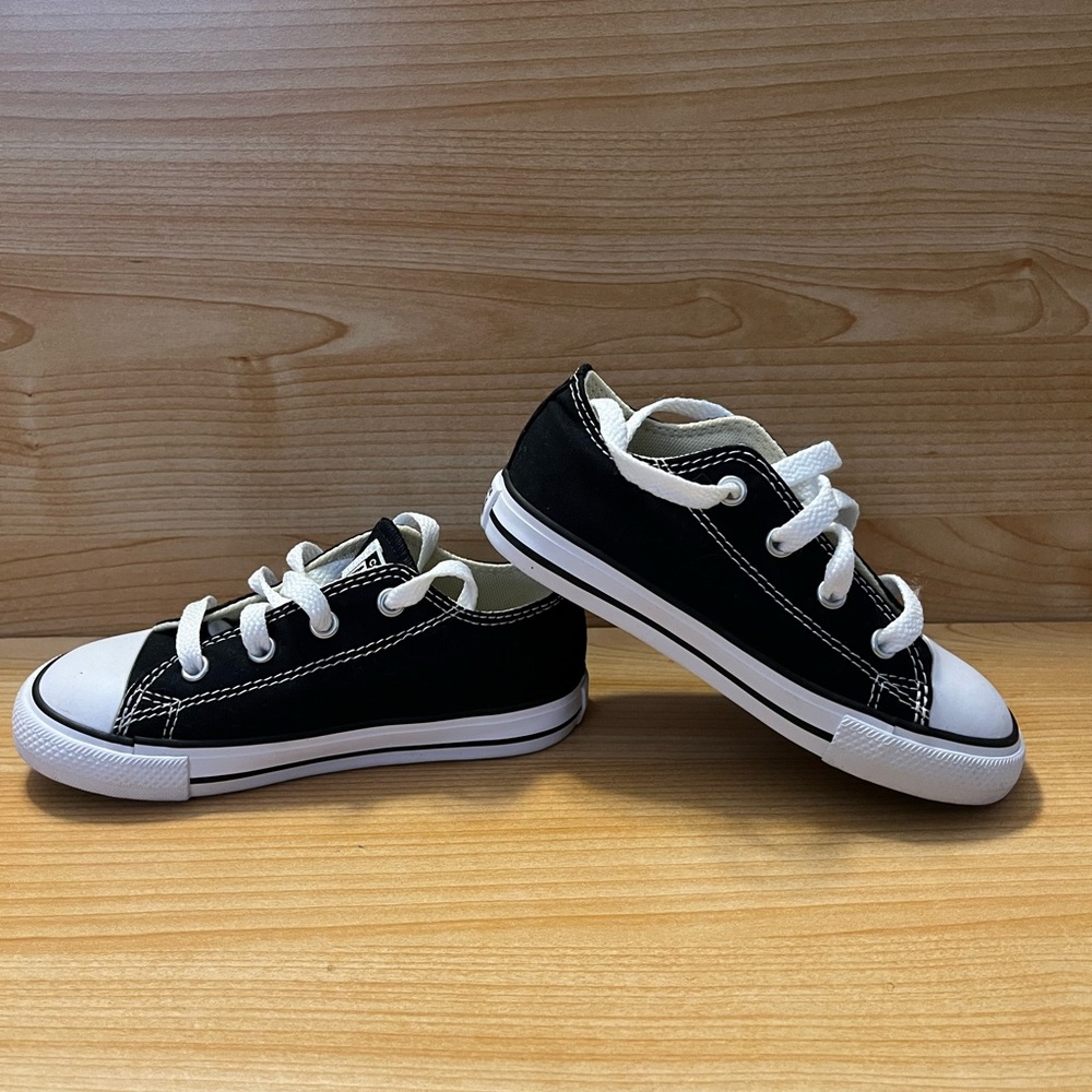 Toddler Converse Sneakers- Never worn!!!